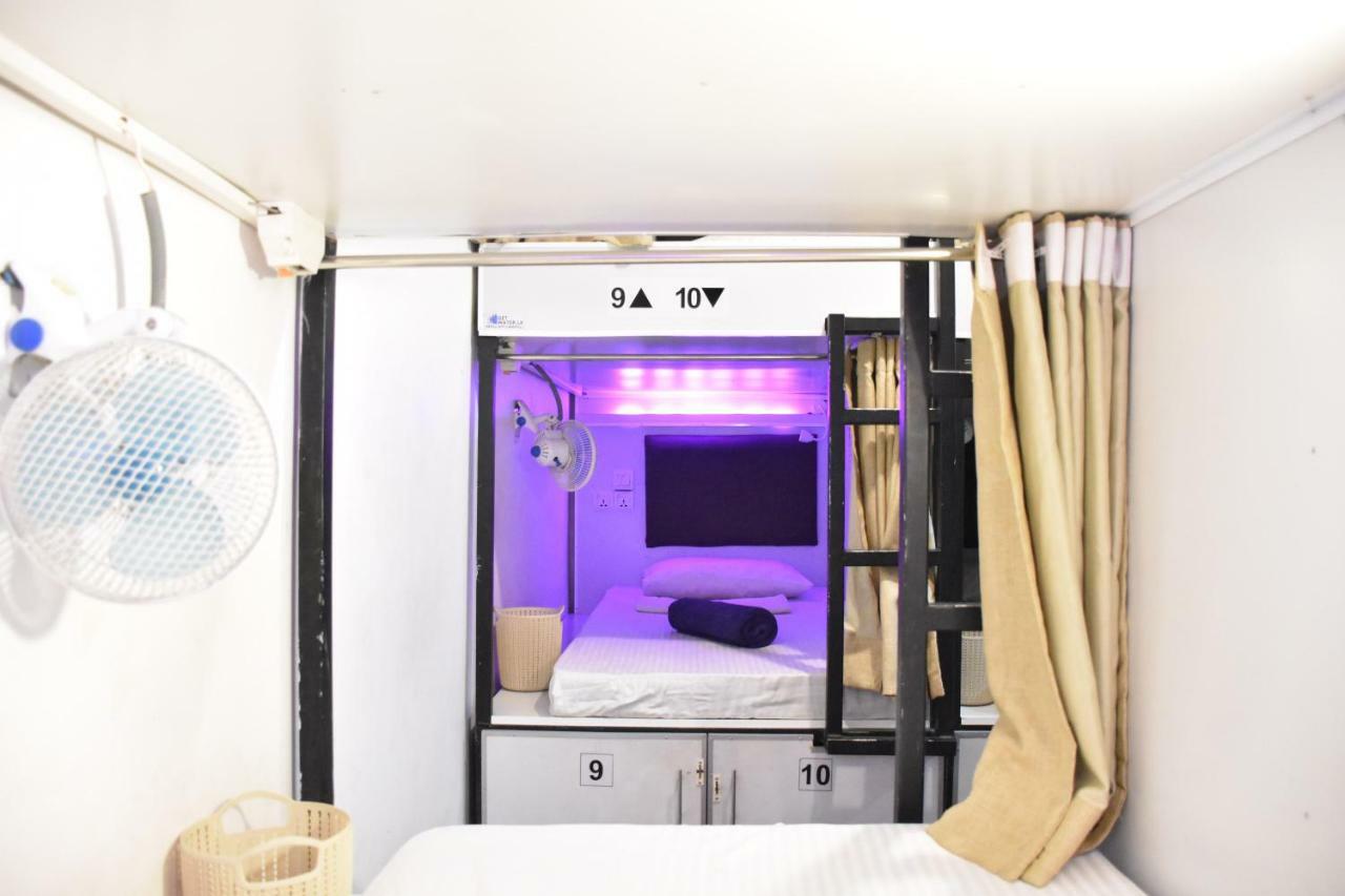 康提 Bunk Planet酒店 外观 照片